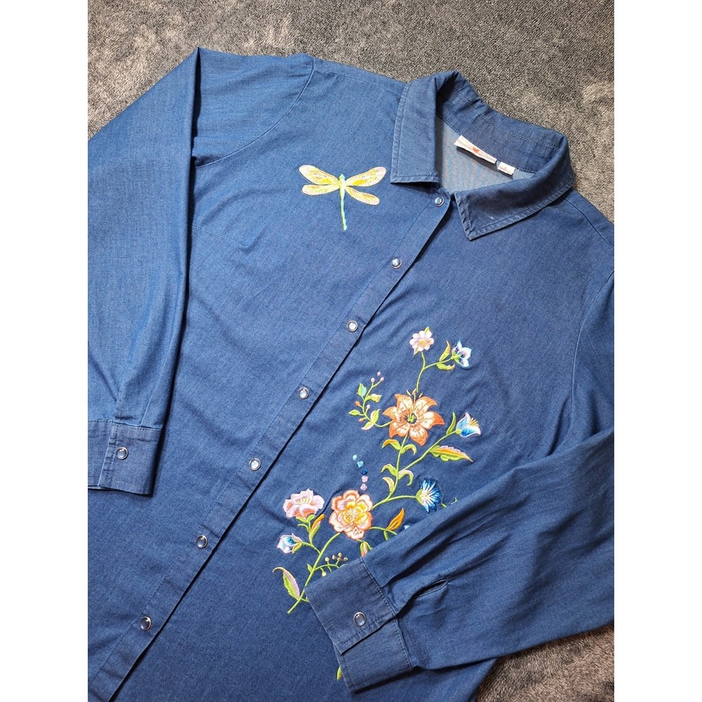 Quacker Factory Dragonfly Floral Embroidered‎ Chambray Pearl Snap Shirt Womens L